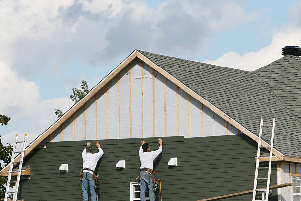 Professional Emergency Siding Repair technician working in Matawan, NJ